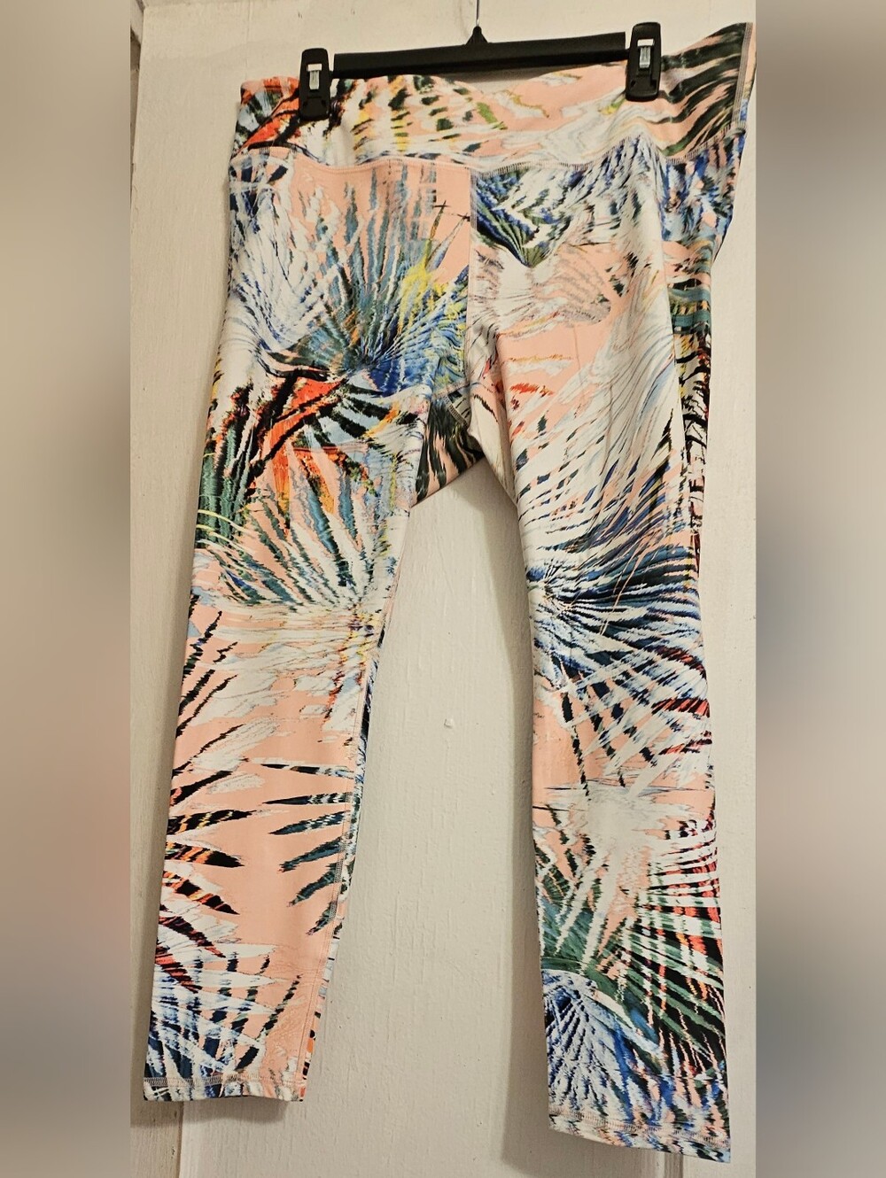 Fabletics Pink Tropical Palm Print Leggings